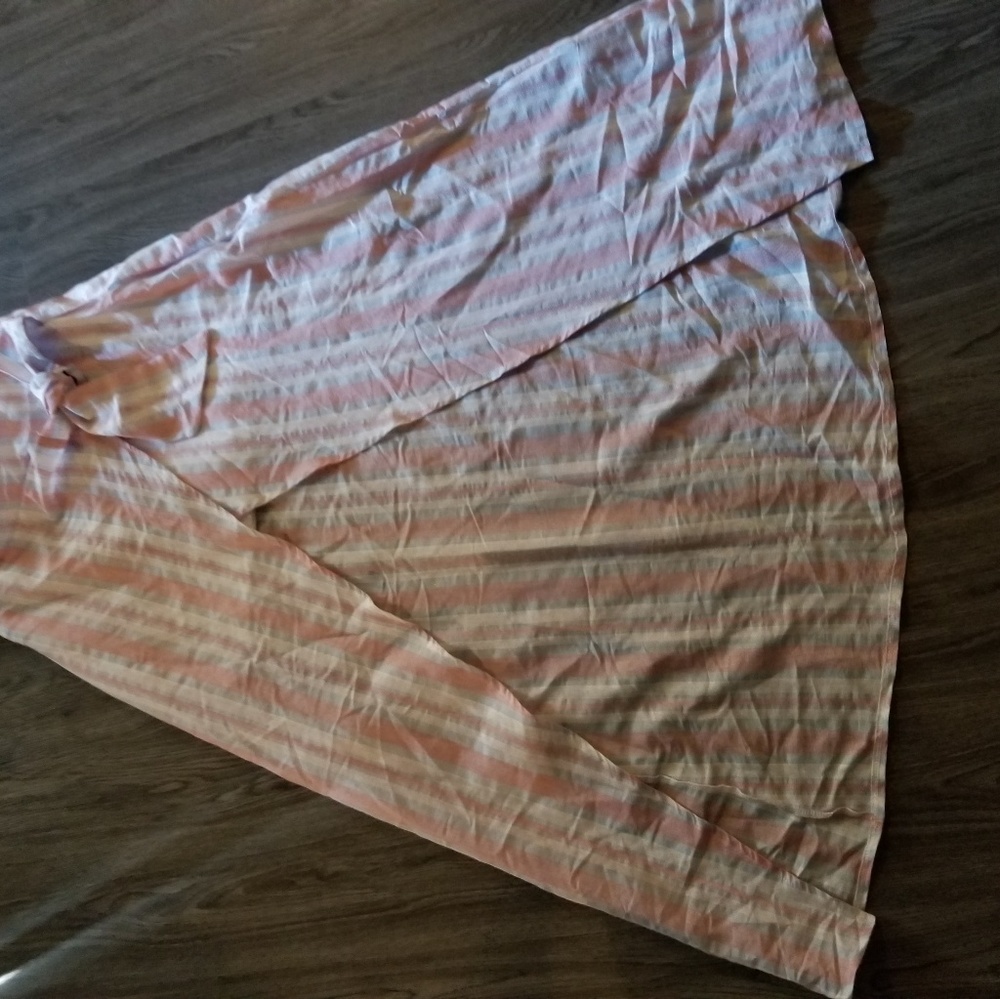Two Piece  Set - Picture 5 of 5